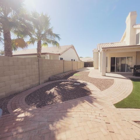 8720 W Kathleen Road, Peoria, AZ 85382
