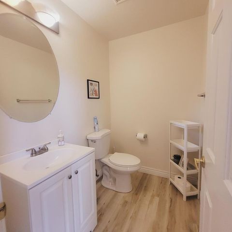 8720 W Kathleen Road, Peoria, AZ 85382