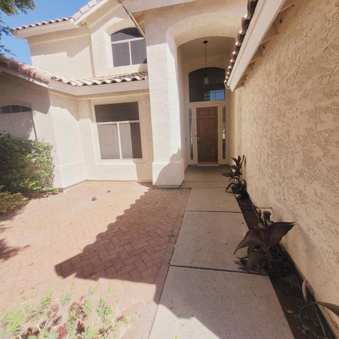 8720 W Kathleen Road, Peoria, AZ 85382