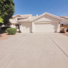 8720 W Kathleen Road, Peoria, AZ 85382