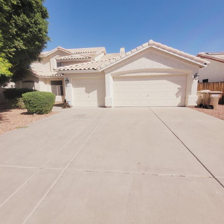 8720 W Kathleen Road, Peoria, AZ 85382