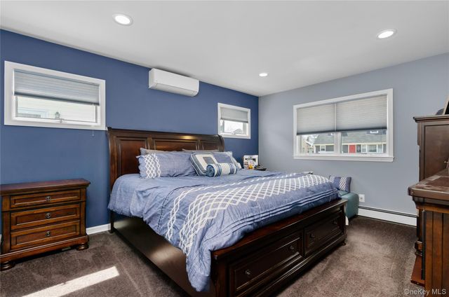 130 Lesoir Avenue, Floral Park, NY 11001