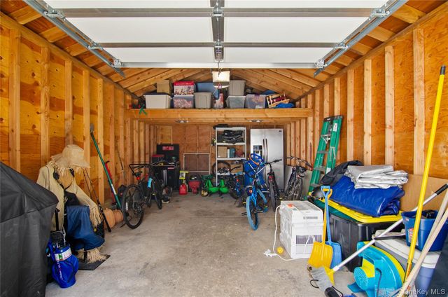 130 Lesoir Avenue, Floral Park, NY 11001