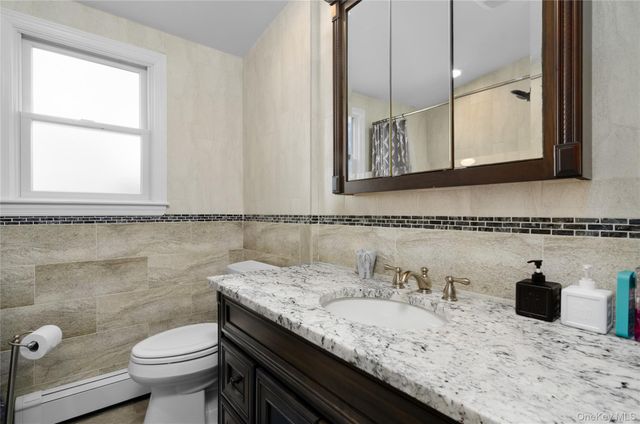 130 Lesoir Avenue, Floral Park, NY 11001