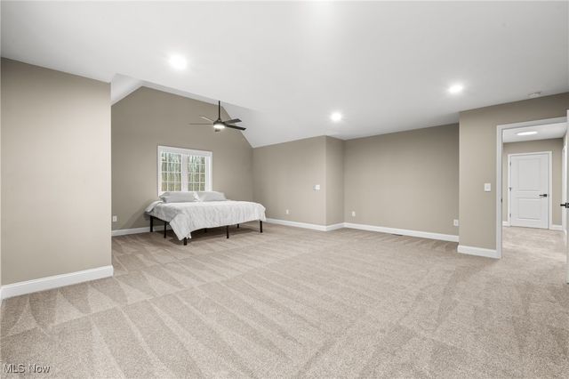 39600 Aurora Road, Solon, OH 44139