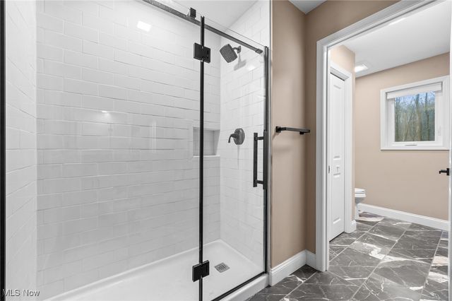 39600 Aurora Road, Solon, OH 44139