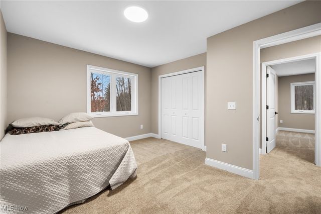 39600 Aurora Road, Solon, OH 44139