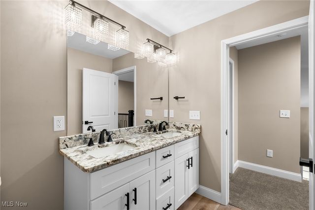 39600 Aurora Road, Solon, OH 44139