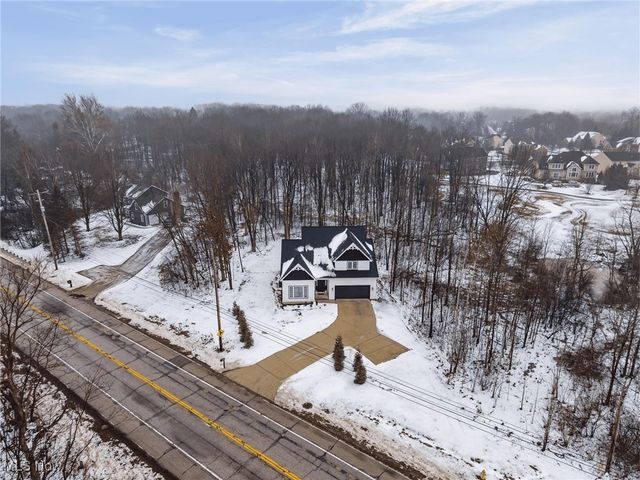 39600 Aurora Road, Solon, OH 44139