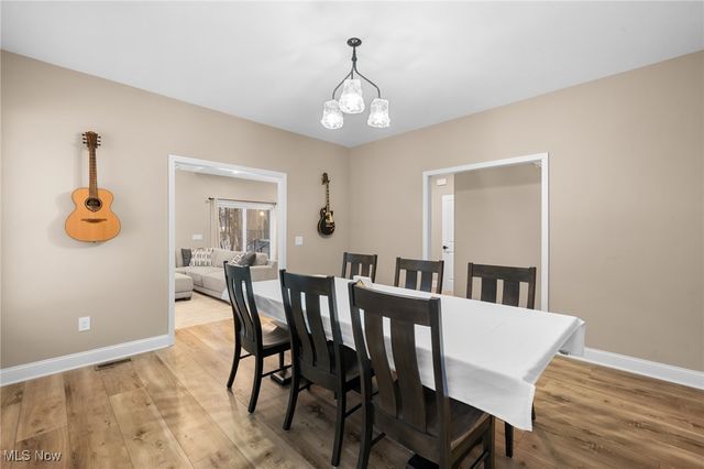 39600 Aurora Road, Solon, OH 44139