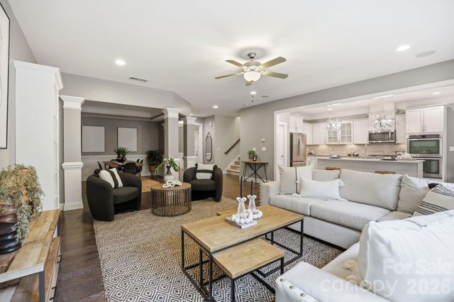 5109 Pansley Drive, Charlotte, NC 28226