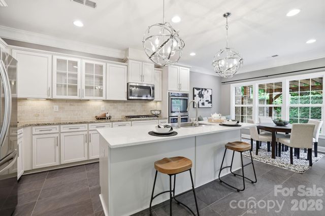 5109 Pansley Drive, Charlotte, NC 28226