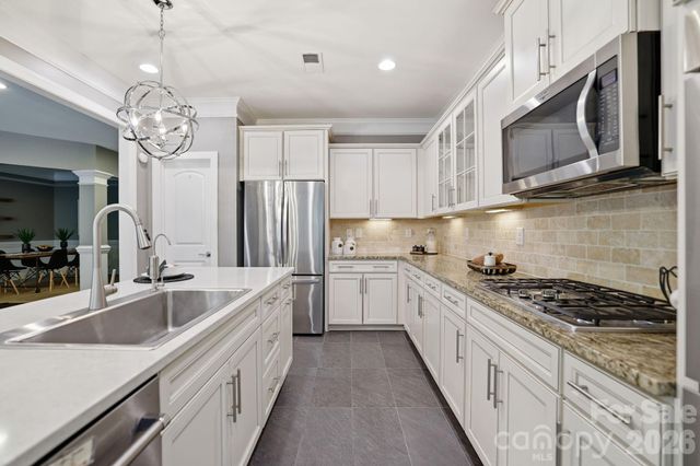 5109 Pansley Drive, Charlotte, NC 28226