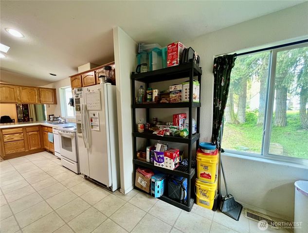 41 Allen Dr, Sequim, WA 98382