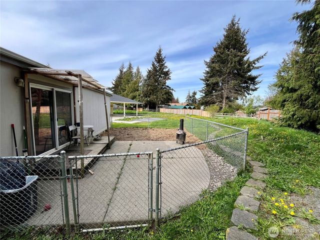 41 Allen Dr, Sequim, WA 98382