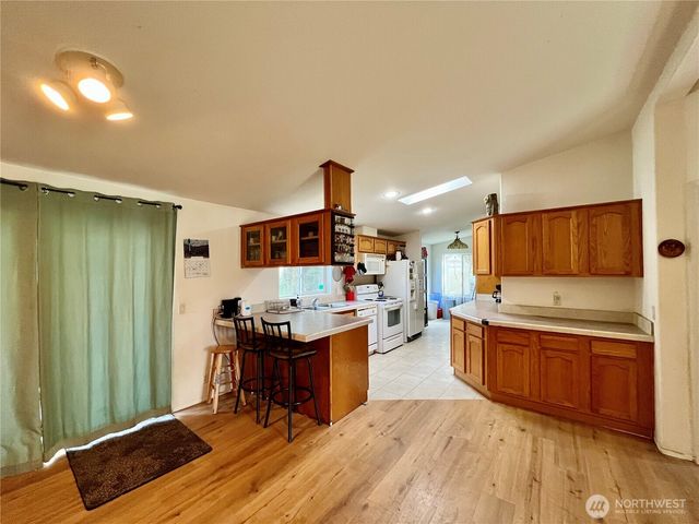 41 Allen Dr, Sequim, WA 98382
