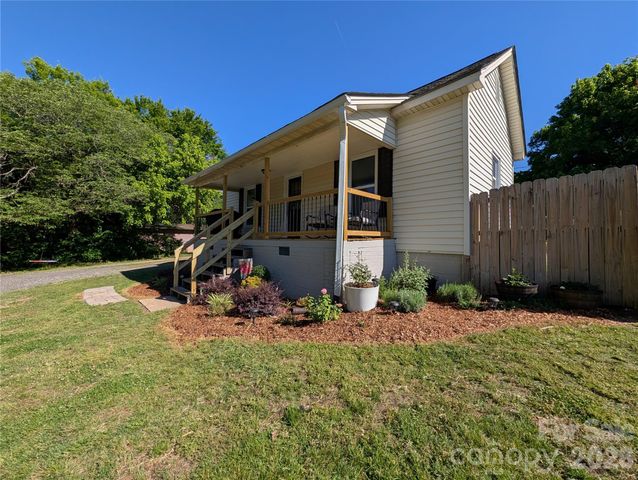 3462 Roberta Road, Concord, NC 28027
