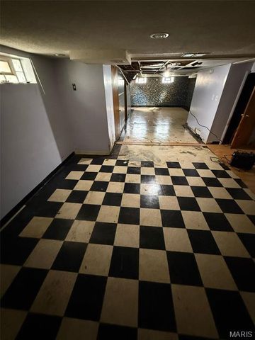 2719 Keokuk Street, St Louis, MO 63118