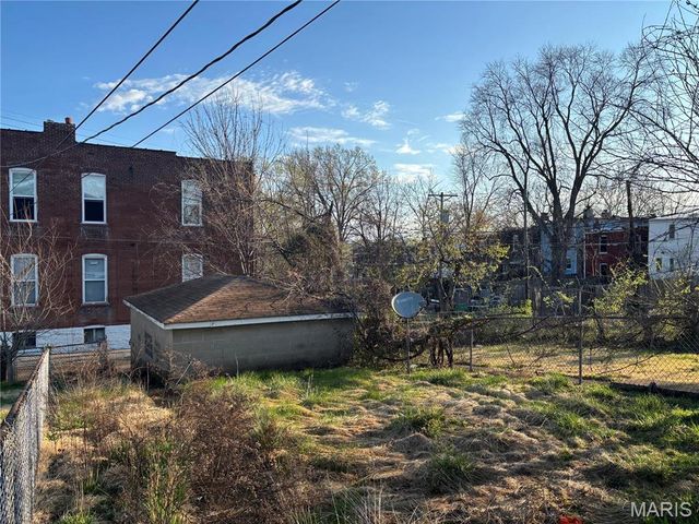 2719 Keokuk Street, St Louis, MO 63118