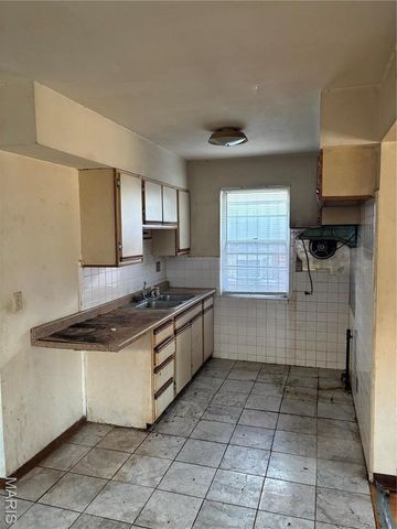 2719 Keokuk Street, St Louis, MO 63118