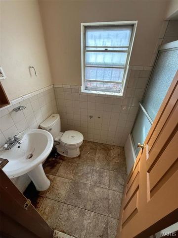 2719 Keokuk Street, St Louis, MO 63118