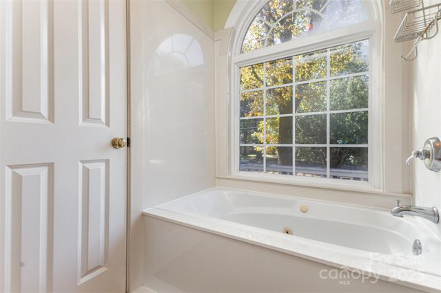 537 Stutts Road, Mooresville, NC 28117