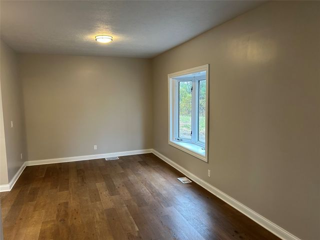 591 PENN Street, Linesville, PA 16424