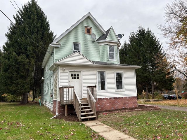 591 PENN Street, Linesville, PA 16424