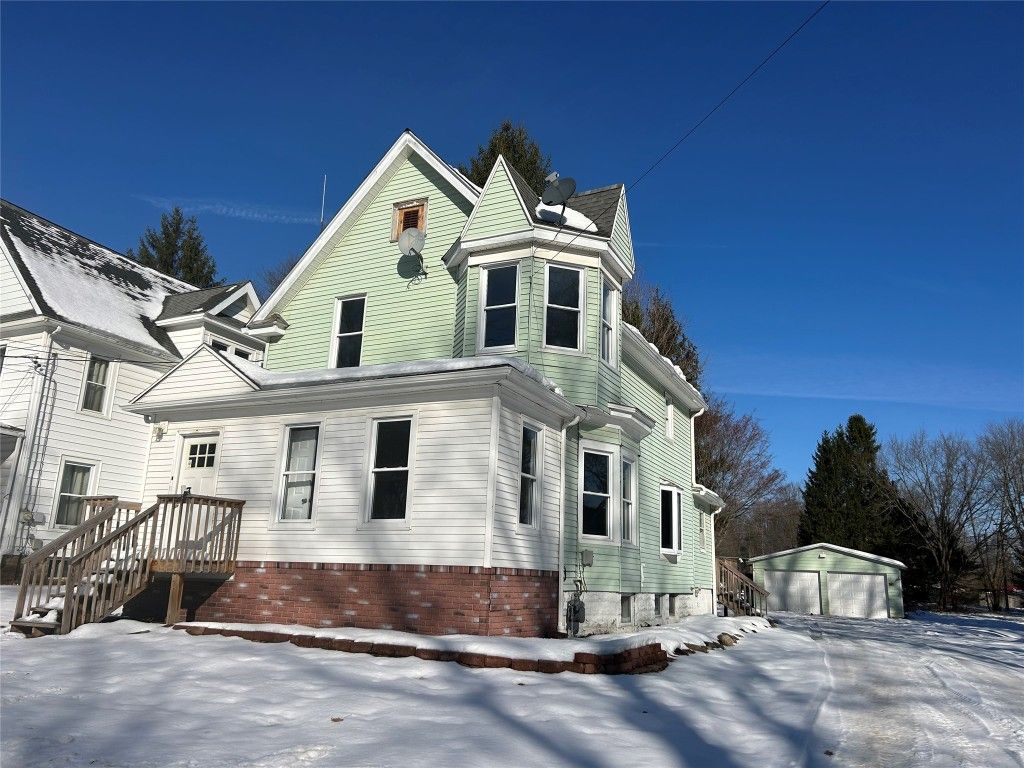 591 PENN Street, Linesville, PA 16424