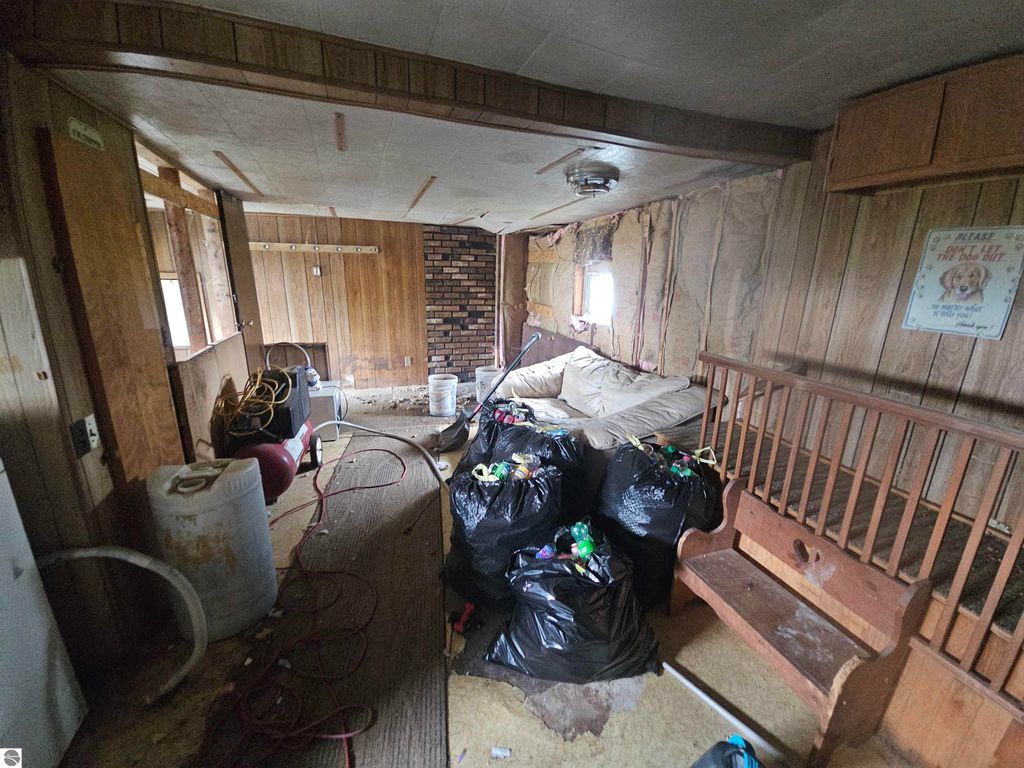 Image 41 of property listing at 2353 W Rosebush Road, Weidman, MI 48893