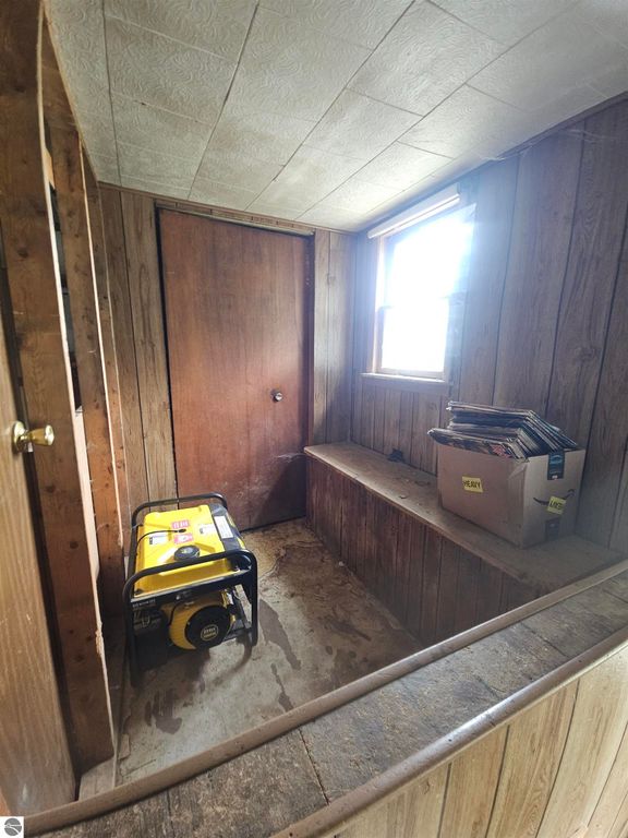 Image 42 of property listing at 2353 W Rosebush Road, Weidman, MI 48893