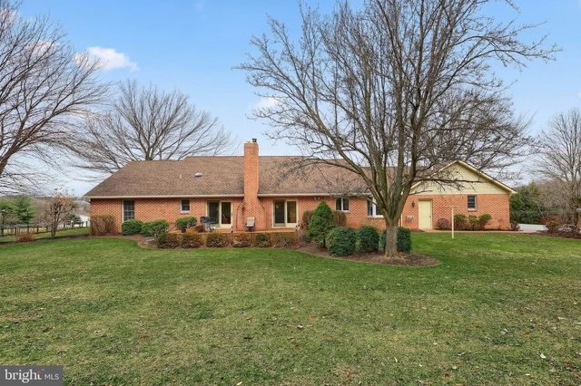 800 KENDALE RD, Red Lion, PA 17356