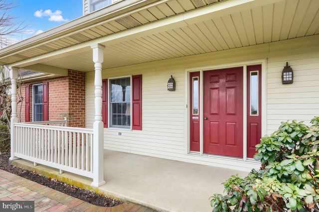 800 KENDALE RD, Red Lion, PA 17356