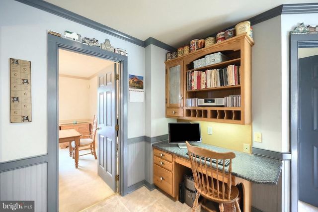 800 KENDALE RD, Red Lion, PA 17356