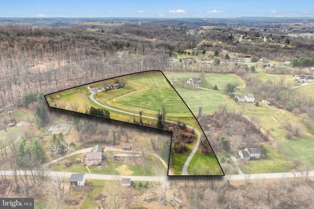 800 KENDALE RD, Red Lion, PA 17356