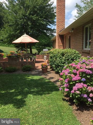 800 KENDALE RD, Red Lion, PA 17356