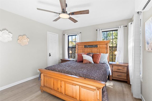 407 W Walt Davis Drive W, Woodville, TX 75979