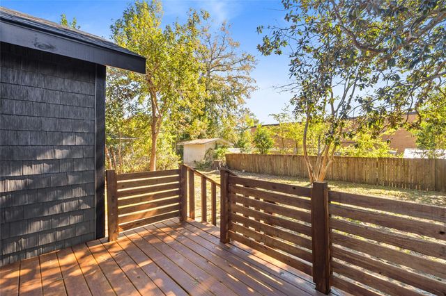 407 W Walt Davis Drive W, Woodville, TX 75979