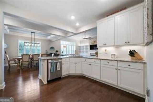 1404 LEXINGTON GREEN Pines, Cumming, GA 30040