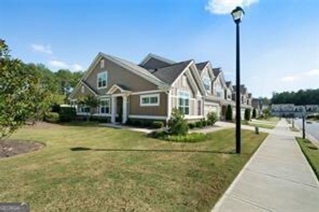 1404 LEXINGTON GREEN Pines, Cumming, GA 30040