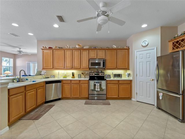 4172 LENOX BOULEVARD, Venice, FL 34293