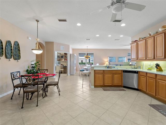 4172 LENOX BOULEVARD, Venice, FL 34293