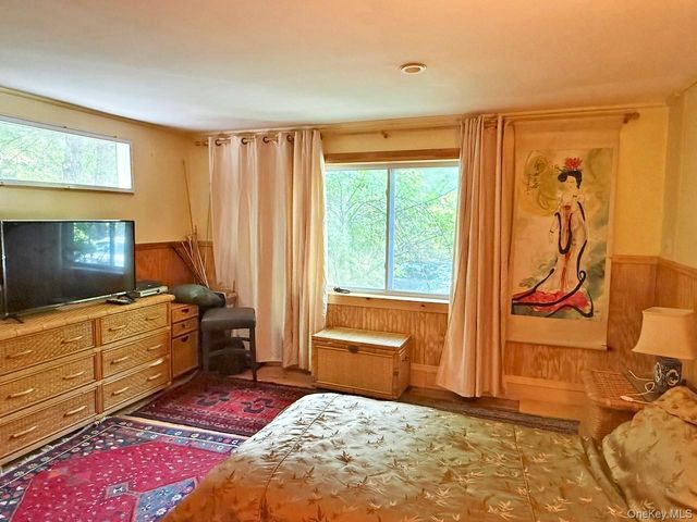 11 Nordic Drive, Woodstock, NY 12498
