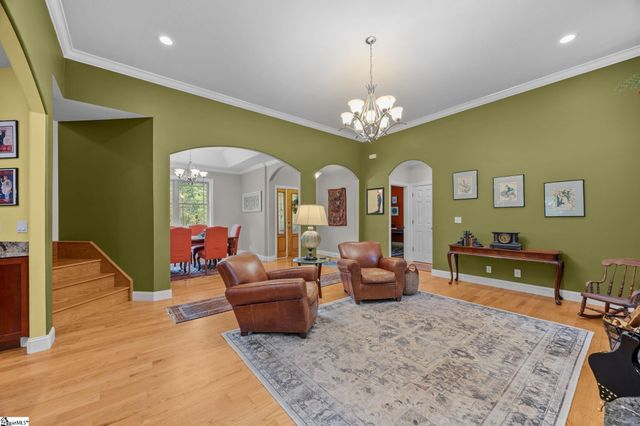 40 Mountain Shadows Drive, Asheville, NC 28748
