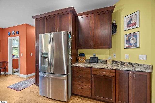 40 Mountain Shadows Drive, Asheville, NC 28748