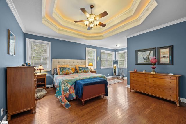 40 Mountain Shadows Drive, Asheville, NC 28748