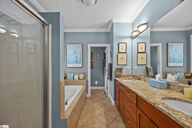 40 Mountain Shadows Drive, Asheville, NC 28748