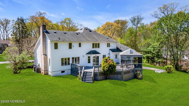 7 Shira Lane, Manalapan, NJ 07726