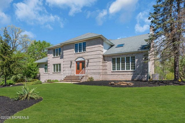 7 Shira Lane, Manalapan, NJ 07726