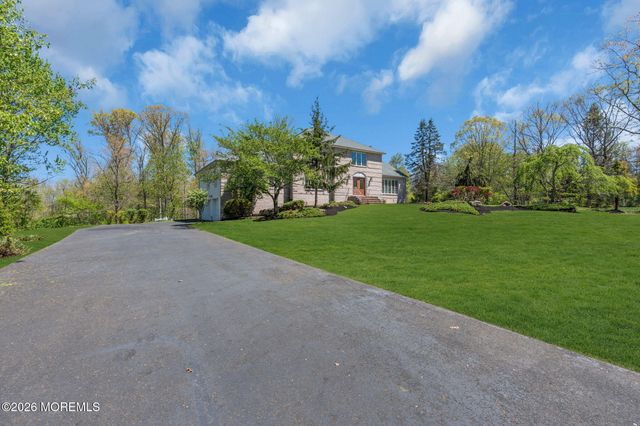 7 Shira Lane, Manalapan, NJ 07726